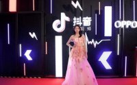普通人0基础怎么通过抖音赚钱呢？