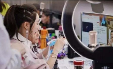 抖音小黄车赚佣金一个月能赚多少?抖音如何选品?