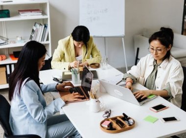 个人直播如何赚钱?开直播一个月可以赚多少钱?